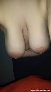 Hängetitten - Zeige deine Sex Bilder