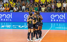 Dentil/Praia Clube recebe o Paulistano Barueri em duelo pela Superliga nesta sexta (6)