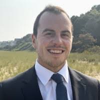 Niall Dillon's Instagram, Twitter & Facebook