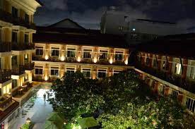 See 4,838 traveler reviews, 1,891 candid photos, and great deals for rambuttri village inn & plaza, ranked #465 of 1,393 hotels in bangkok and rated 3.5 of 5 at tripadvisor. Rambuttri Village Inn Plaza Night Picture Of Rambuttri Village Inn Plaza Bangkok Tripadvisor