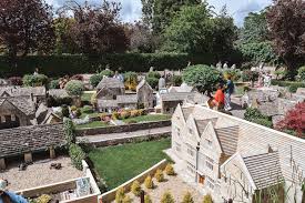 Over 750,000 properties · rentals in 190 countries · online booking The Model Village Bourton On The Water A Complete Visitors Guide