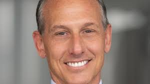 Anthony Quinto's Instagram, Twitter & Facebook