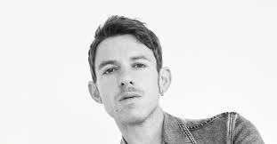 Nicolas Di Felice, de frisse wind bij modehuis Courrèges: 'Ik ben niet bang  om op mijn bek te gaan'