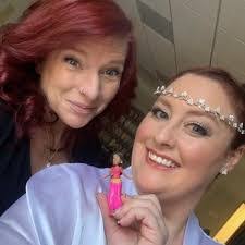 Victoria Karr's Instagram, Twitter & Facebook