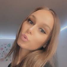 Olivia Varner (@OliviaVarner2)