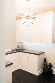 Even though art deco style was all the rage back in the roaring '20s, the style has roared back once again, and this time, it's taking over kitchens. Art Deco Kitchen Houzz
