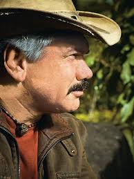 Com 45 quilos a menos, Jackon Antunes volta à TV na série 'O Caçador'