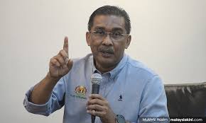 Namun, blok pembangkang mahu perincian kenapa perbahasan tidak dibenarkan. Malaysiakini Fines For Sop Breaches Must Be Issued According To Guidelines Takiyuddin
