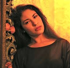 Selena Quintanilla Perez With Images Selena Quintanilla Selena Quintanilla Perez Selena