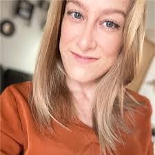 Bethany Wiginton's Instagram, Twitter & Facebook