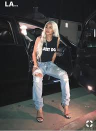 Ahead, check out saweetie's shoot in full and see how her original outfit debuted on the laquan smith runway. Outfitt 2 Fashion Cute Outfits Fashion Outfits