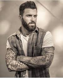 Heavily Tattooed Barbe Homme Tatouage De Barbu Barbe