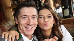 F.C. Bayern Munich head to the Oktoberfest Beer Festival with family