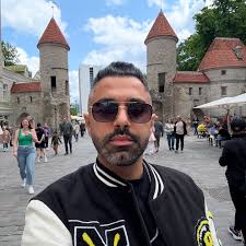 Recap vibes from last week 😎 Don't miss my new release #secretos 🔥💙  @steve_levi @starz.records