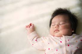 Plotzlicher Kindstod So Schlaft Dein Baby Sicher Eltern De