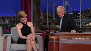 Scarlett johansson keeps it classy as she arrives at the late show with david letterman on thursday (february 19) at new york city's ed sullivan theatre. Scarlett Johansson Late Show With David Letterman Famousfix Com Post