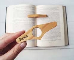 Gift For Her Book Gadgets Wooden Page Holder Thumb Ring Holder Book Accessories Book Lover Thumb Page Father Gift Day From Son In 2020 Book Accessories Gifts For Her Gifts For Father