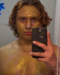 El muerto al pozo y el vivo al gozo 💀 🎨: @abraham.rosas.p