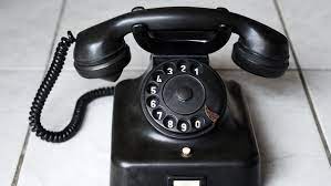 Entwicklung Des Handys: Vom Telefon Zum Smartphone | Radiomikro | Hören |  Br Kinder - Eure Startseite