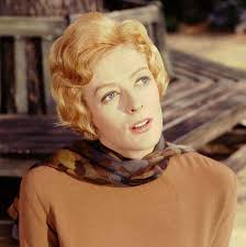 Dame Maggie Smith in Downton Abbey (2010) 🥰