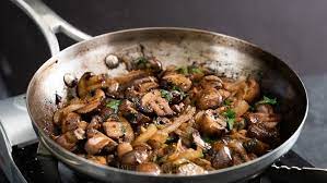 Garlic Butter Mushrooms With Caramlized Onions White On Rice Couple Recipe Beef Recipes Easy Stuffed Mushrooms Vegetable Recipes