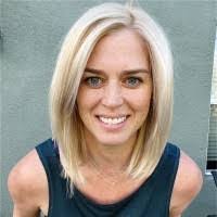 Ellen Grimm's Instagram, Twitter & Facebook