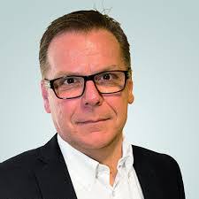 Frank Renner's Instagram, Twitter & Facebook