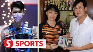 Hendrawan said that this was despite zii jia having not played competitively since winning the all england title in march. He Just Wanted To Shine Say Zii Jia S Parents Youtube