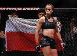 Com Luta Marcada Joanna Jedrzejczyk Deveria Seguir Na Divisao Peso Palha Ultimo Round