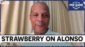 Darryl Strawberry reacts to Pete Alonso breaking his Mets home run record