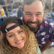 Amber Strauss's Instagram, Twitter & Facebook