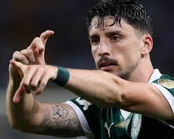 Palmeiras vacila, mas encontra gol no acréscimo e bate o Sporting Cristal