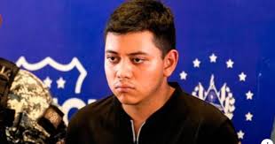 entre covid y omicron...