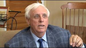 Justice appoints transportation, administration secretaries