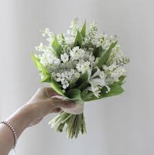 Our customers love us because we always deliver the freshest blooms on time. Flower Market Near Me