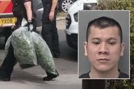 Drunk Hull dad attacked taxi driver who dropped his wife off home