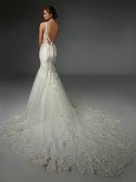 Elysee In 2020 Wedding Dress Shopping Trumpet Wedding Gown Tulle Dress