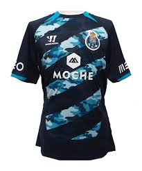 Dabei handelt es sich nicht einfach nur um ein oberteil deiner mannschaft, sondern vor allem um ein kleidungsstück, das dich beim sport mit vielen. Fc Porto 2014 15 Auswarts Trikot