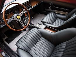 This unsavory term was first used by the english press who where probably pessimistic about the car's uneasy features: Model Masterpiece Ferrari 275 Gtb