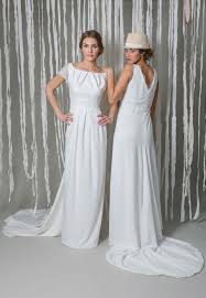Das zeigt sich auch bei mona berg: Die Braumoden Kollektion 2018 Von Mona Berg Brautkleider Hochzeitstrends Farben