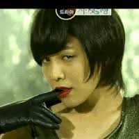 P kisses g dragon on secret garden parody gardens of stone, gd and top,. I Love You Big Bang K Pop Amino