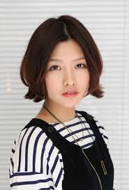 Korean hairstyles for men are always top in the list of men haircuts. Korean Hairstyle 2013 Pretty Center Parted Bob Haircut Hairstyles Weekly