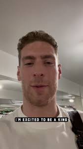 Hopped off the plane at LAX ✨