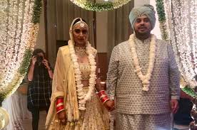 Aditi Gupta Marriage Archives Sarita Magazine Aditi gupta is currently seen in for years the indian wife fasts for her husband's long life on the auspicious occasion of karwachauth. aditi gupta marriage archives sarita