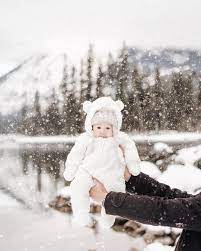 Snow Photoshoot Newborn Photography Baby Photoshoots Snow Baby Pictures Baby In Snow Snow Photoshoot