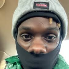 Listen to 02 CITY ZOO by Young Smobby in dayton shii playlist online for  free