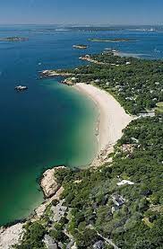 Singing Beach Manchester By The Sea Singing Beach Gets Its Name From The Unique Squeaking Sound Your Fe Manchester By The Sea New England Travel Beach Pictures