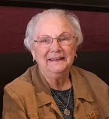 Darlene Castle's Instagram, Twitter & Facebook