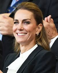 I know why Kate went blonde