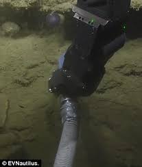 Intuitive fred888: Mysterious Purple Sea Orb?